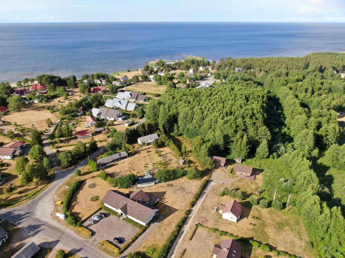 Vergi Puhkemajad Esterno foto